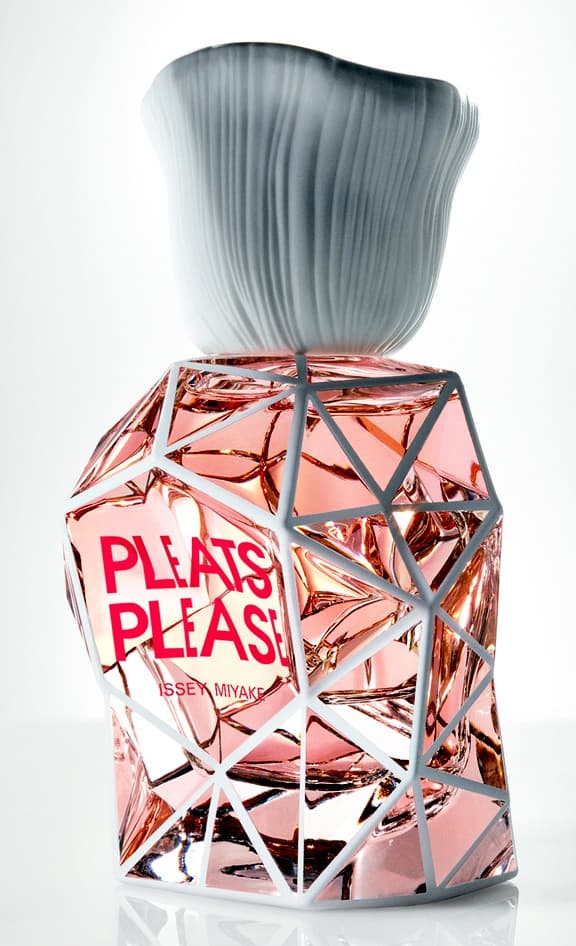 Issey Miyake Pleats Please